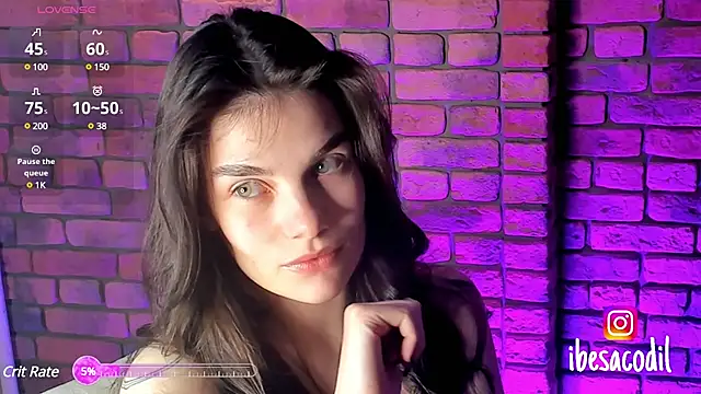 Snapshot of adriana_allien chatting on 18, 1, 2025 adriana allien online show from 18, 1, 2025