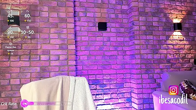 Snapshot of adriana_allien chatting on 17, 2, 2025 adriana allien online show from 17, 2, 2025