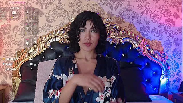 LeeThompson  online show from 4, 3, 2025