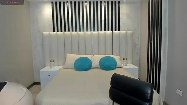 AllisonRogersX online show from 8, 7, 2026
