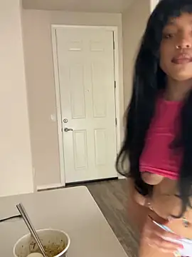 Snapshot of afavoredangel chatting on 13, 2, 2026 afavoredangel online show from 13, 2, 2026