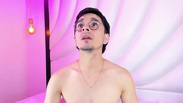 Hugo Coopers online show from 19, 2, 2025