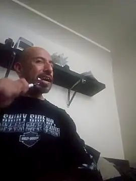 Snapshot of nakedtony81 chatting on 20, 12, 2025 nakedtony81 online show from 20, 12, 2025