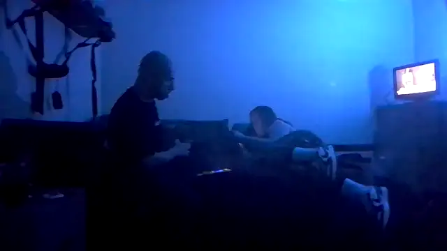 Snapshot of nakedtony81 chatting on 6, 1, 2026 nakedtony81 online show from 6, 1, 2026