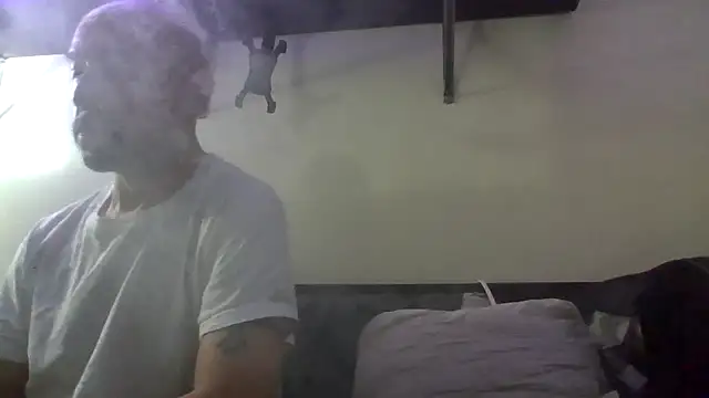 Snapshot of nakedtony81 chatting on 6, 2, 2026 nakedtony81 online show from 6, 2, 2026