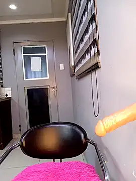 DickDiva1 online show from 22, 2, 2025