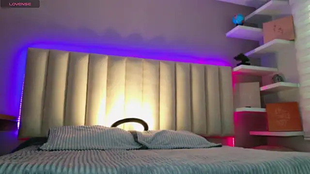 Megan mooree  online show from 11, 11, 2025