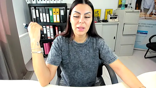 kilenyapatrice online show from 13, 9, 2025