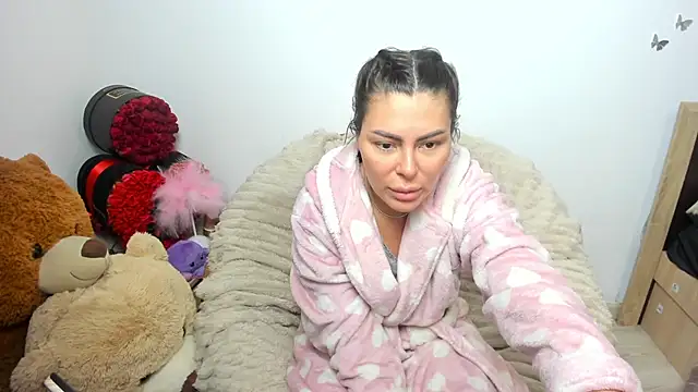 kilenyapatrice online show from 6, 2, 2026