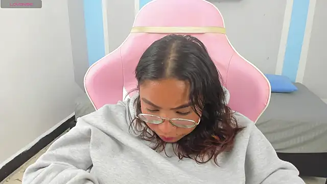 Snapshot of im_angels77 chatting on 13, 1, 2025 im angels77 online show from 13, 1, 2025