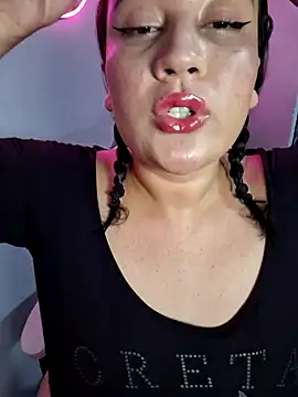 alexxaa96 online show from 28, 1, 2025