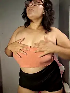 alexxaa96 online show from 20, 2, 2025