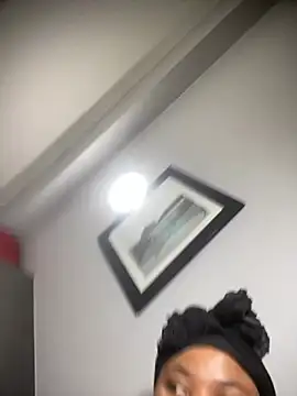 Curveysinaa online show from 14, 3, 2025