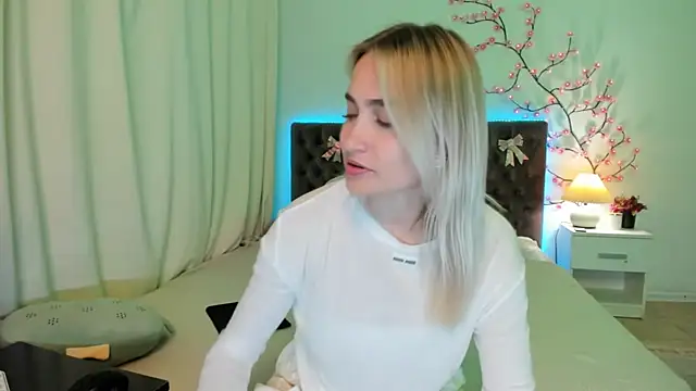 KateOwyns online show from 19, 5, 2026
