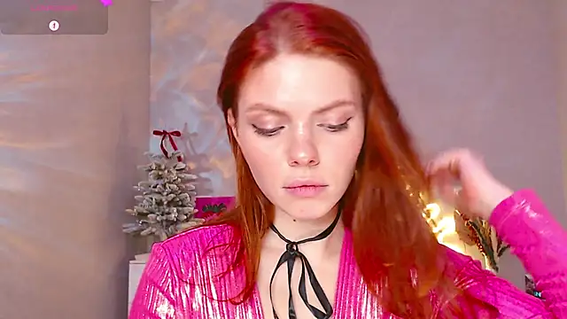 Red  Candy online show from 4, 1, 2025