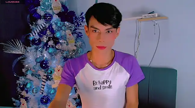 femboykeene online show from 4, 12, 2024
