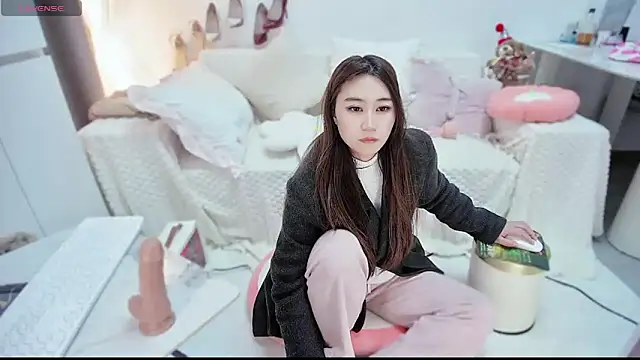 Feifei-cn online show from 22, 12, 2025