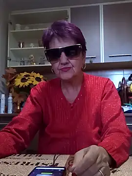 Snapshot of Ely_Elenita chatting on 28, 9, 2025 Ely Elenita online show from 28, 9, 2025