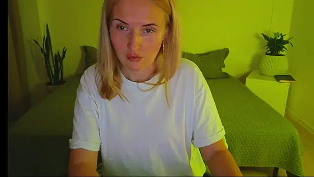 AlisssaRose online show from 18, 3, 2025