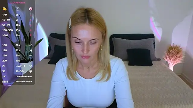 AlisssaRose online show from 25, 9, 2025