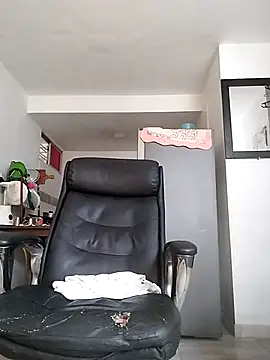 Snapshot of catatunboculion chatting on 9, 7, 2026 catatunboculion online show from 9, 7, 2026