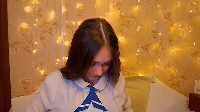 fluffy kitty  online show from 13, 1, 2026