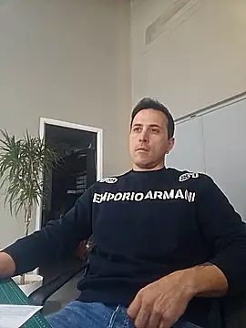Snapshot of Lucas___81 chatting on 22, 12, 2025 Lucas 81 online show from 22, 12, 2025