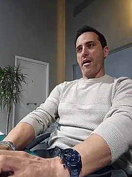 Snapshot of Lucas___81 chatting on 13, 1, 2026 Lucas 81 online show from 13, 1, 2026