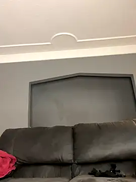 Festivitiesking1 online show from 4, 11, 2025