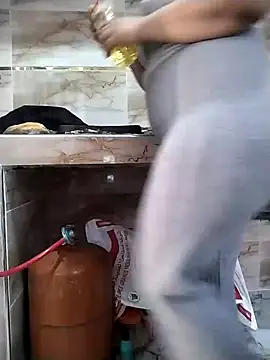 Dalou3a69 online show from 4, 2, 2025