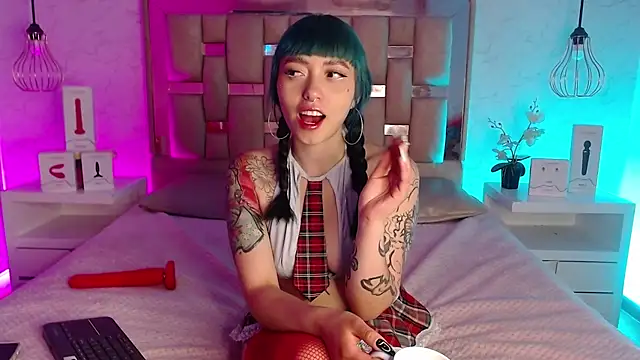 GigiVolkova online show from 2, 2, 2025