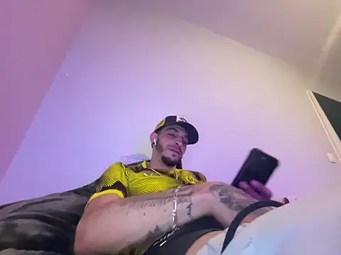 Rebeu313 online show from 25, 4, 2026