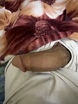 Snapshot of hamed-697 chatting on 21, 12, 2024 hamed-697 online show from 21, 12, 2024