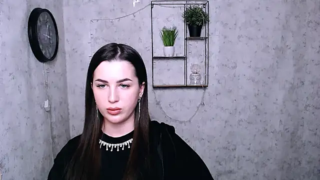 DivaKaily  online show from 2, 12, 2024