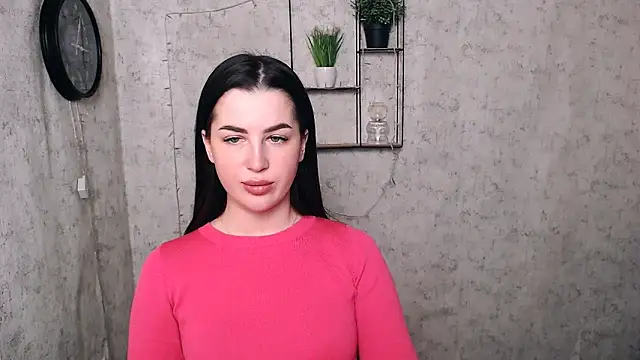 DivaKaily  online show from 6, 12, 2024