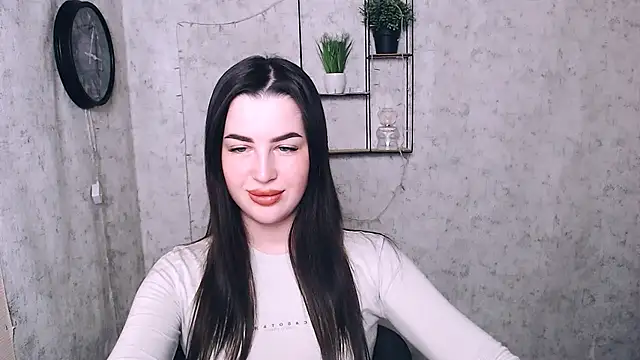 DivaKaily  online show from 9, 12, 2024