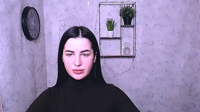 DivaKaily  online show from 3, 2, 2025