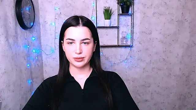 DivaKaily  online show from 4, 2, 2025