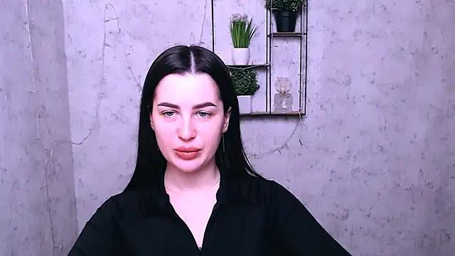 DivaKaily  online show from 18, 2, 2025