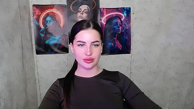 DivaKaily  online show from 14, 10, 2025