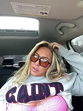 sunshinekisses online show from 12, 5, 2026