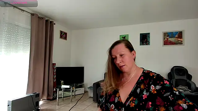 Snapshot of YOUR_ELENA chatting on 20, 1, 2025 YOUR ELENA online show from 20, 1, 2025