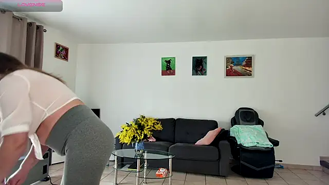 Snapshot of YOUR_ELENA chatting on 24, 1, 2025 YOUR ELENA online show from 24, 1, 2025