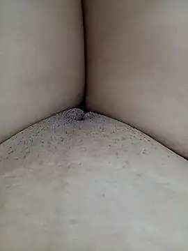 Khaleyssi online show from 12, 1, 2025