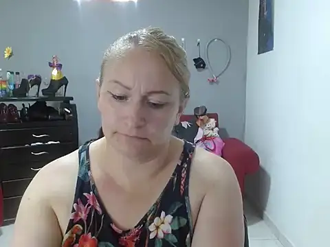 emperabigbootybigass online show from 12, 2, 2025