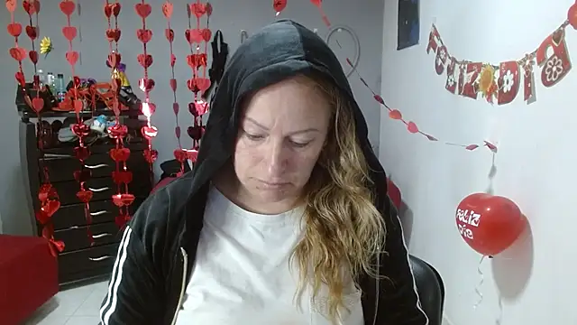 emperabigbootybigass online show from 20, 2, 2025