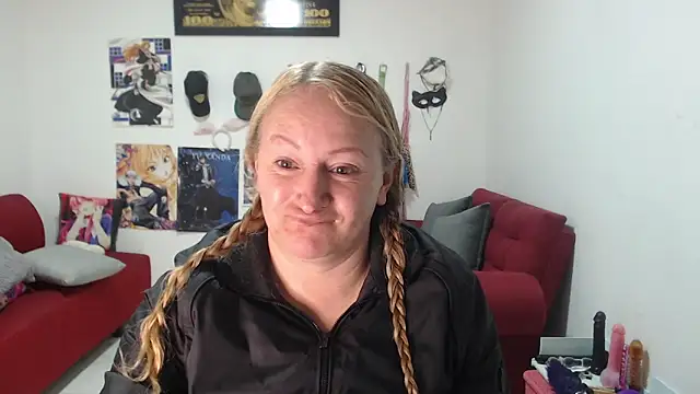 emperabigbootybigass online show from 22, 9, 2025