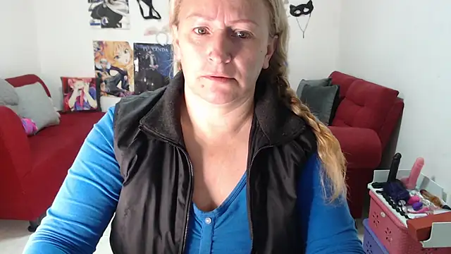 emperabigbootybigass online show from 8, 10, 2025