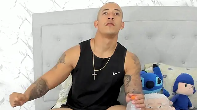 luigiferrara online show from 18, 2, 2025