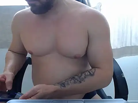 Snapshot of Apollo_21 chatting on 19, 11, 2025 Apollo 21 online show from 19, 11, 2025